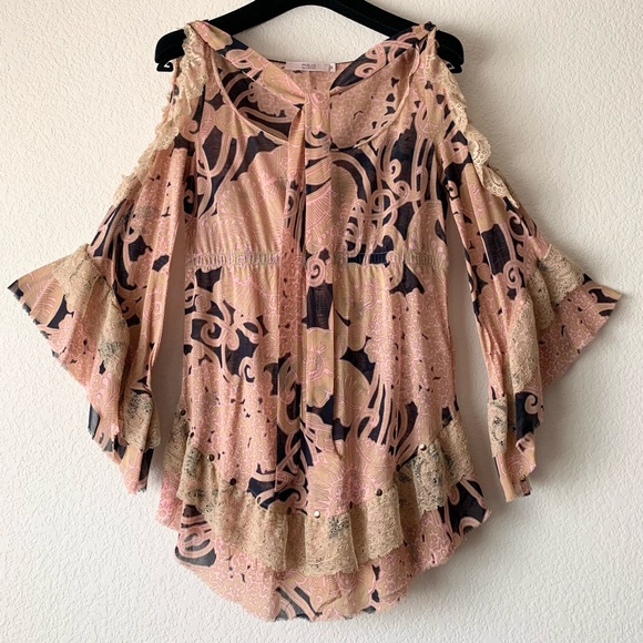 Valentino y2k lace bell sleeve blouse - Picture 2 of 16